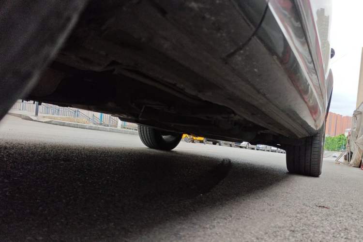 Used Audi Q7  Chassis Front Left