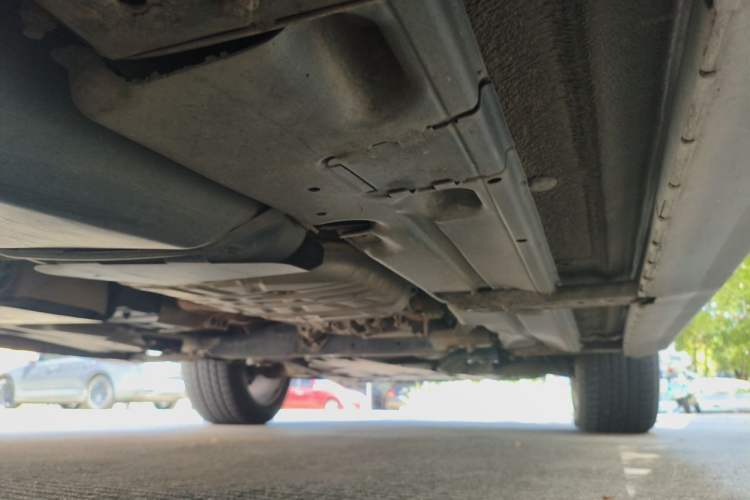 Used Audi Q7  Chassis Front Right
