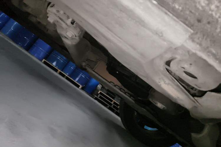 Used Audi Q7 2014 35 TDI Sport Edition Chassis Front Right