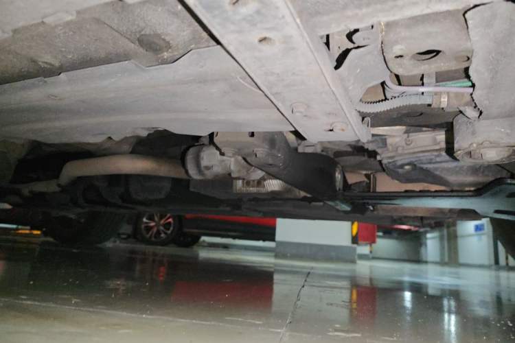 Used Audi Q7 2014 35 TDI Sport Edition Chassis Front Right