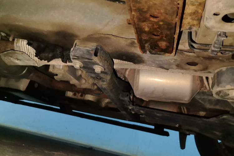 Used Audi Q7  Chassis Front Right