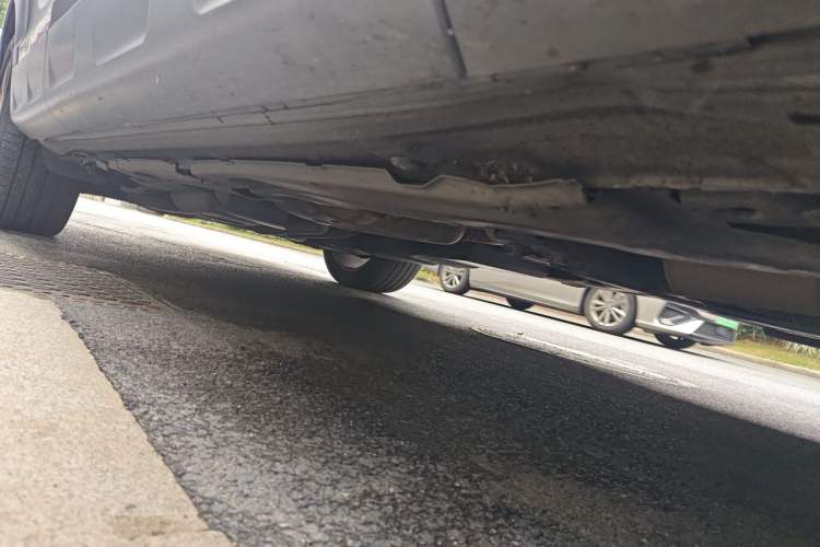 Used Audi Q7 2014 35 TFSI Off-road Model Chassis Front Right