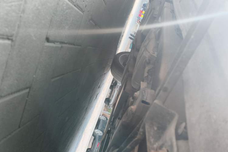 Used Audi Q7  Chassis Front Right