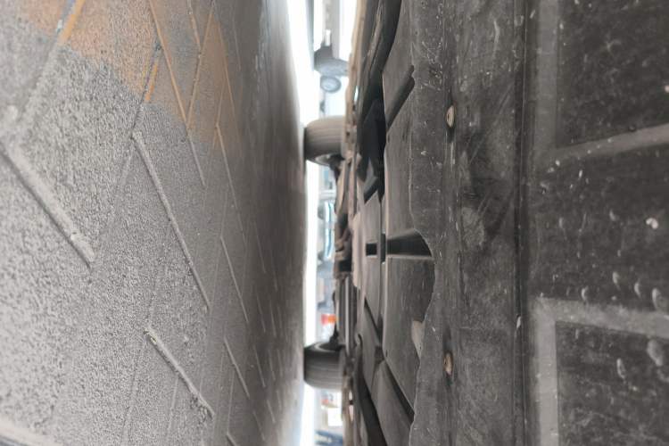 Used Audi Q7  Chassis Front