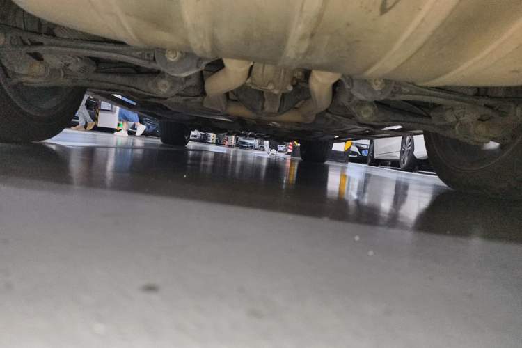 Used Audi Q7 2014 35 TFSI Off-road Model Chassis Rear