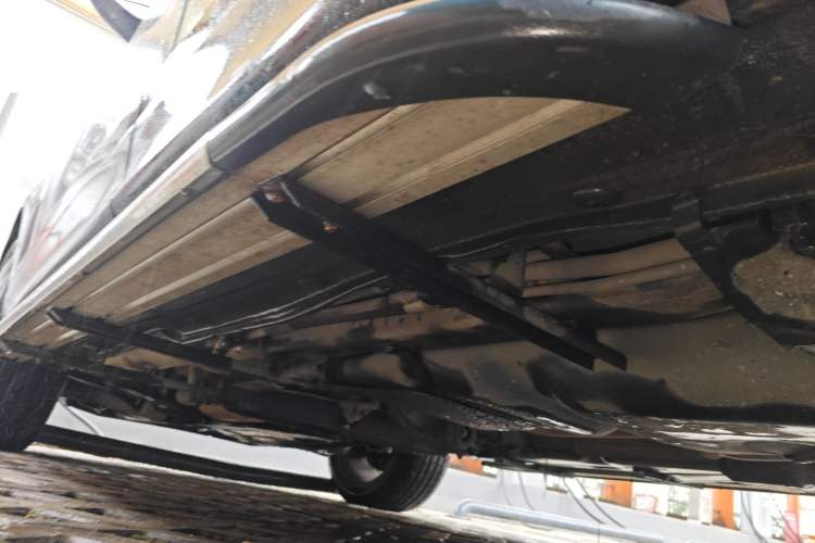 Used Audi Q7 2014 35 TDI Sport Edition Chassis Rear Left