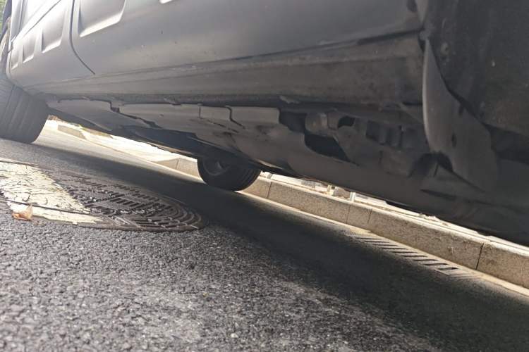 Used Audi Q7 2014 35 TFSI Off-road Model Chassis Rear Left