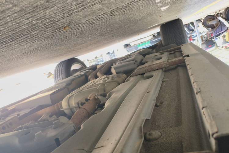 Used Audi Q7  Chassis Rear Right