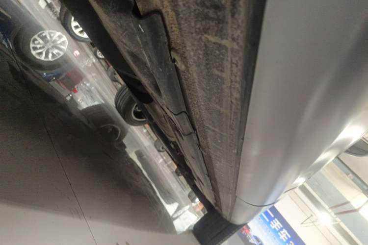 Used Audi Q7 2014 35 TFSI Ambition Edition Chassis Rear Right