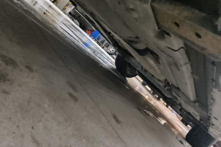 Used Audi Q7 2014 35 TFSI Off-road Model Chassis Rear Right