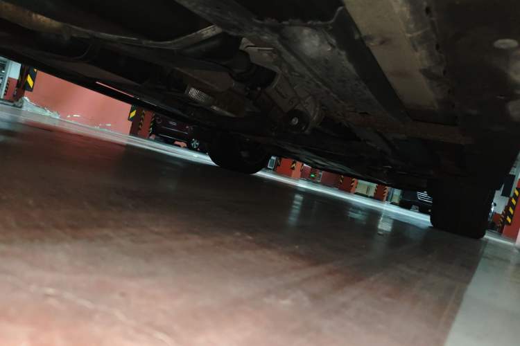 Used Audi Q7 2014 35 TDI Sport Edition Chassis Rear Right