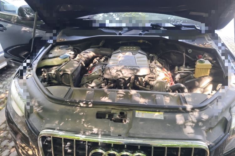 Used Audi Q7 2014 35 TFSI Ambition Edition Engine Bay