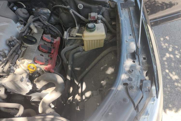 Used Audi Q7 2014 40 TFSI Sport Edition Engine Bay Left