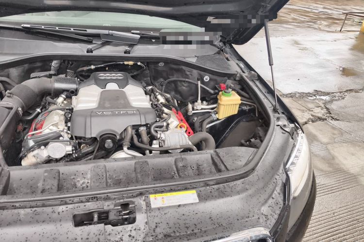 Used Audi Q7 2014 35 TFSI Ambition Edition Engine Bay Left