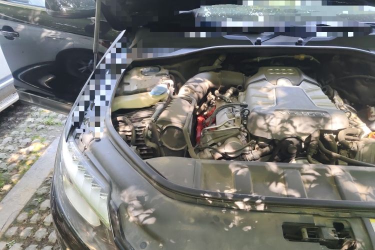 Used Audi Q7 2014 35 TFSI Ambition Edition Engine Bay Right