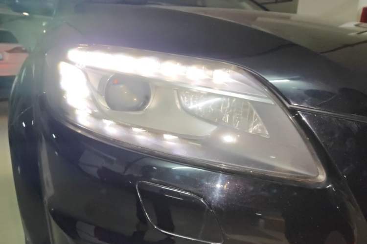 Used Audi Q7 2014 35 TDI Sport Edition Exterior 1