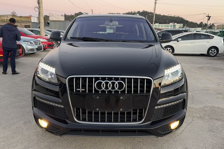 Used Audi Q7 2014 35 TFSI Sport Edition Exterior 1