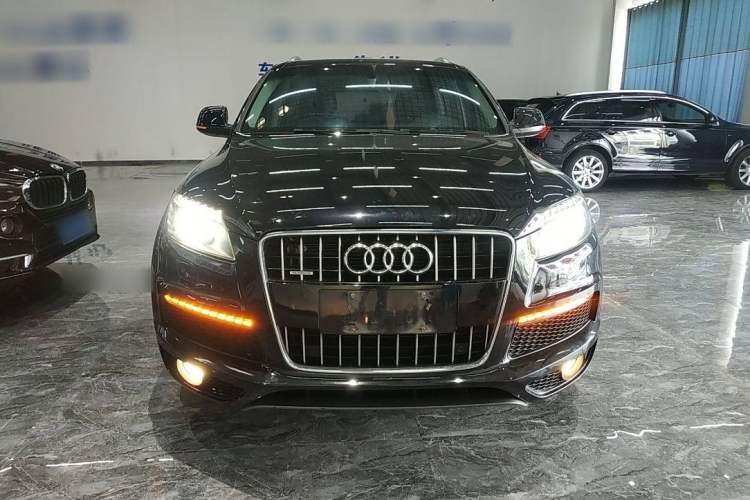 Used Audi Q7 2014 35 TDI Sport Edition Exterior 2
