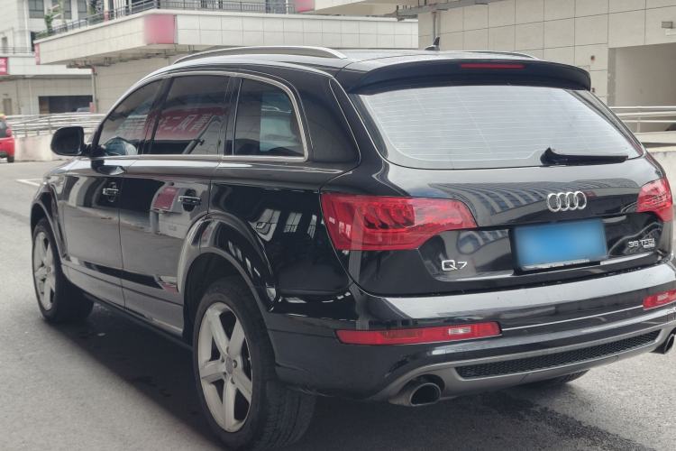 Used Audi Q7 2014 35 TFSI Sport Edition Exterior 3