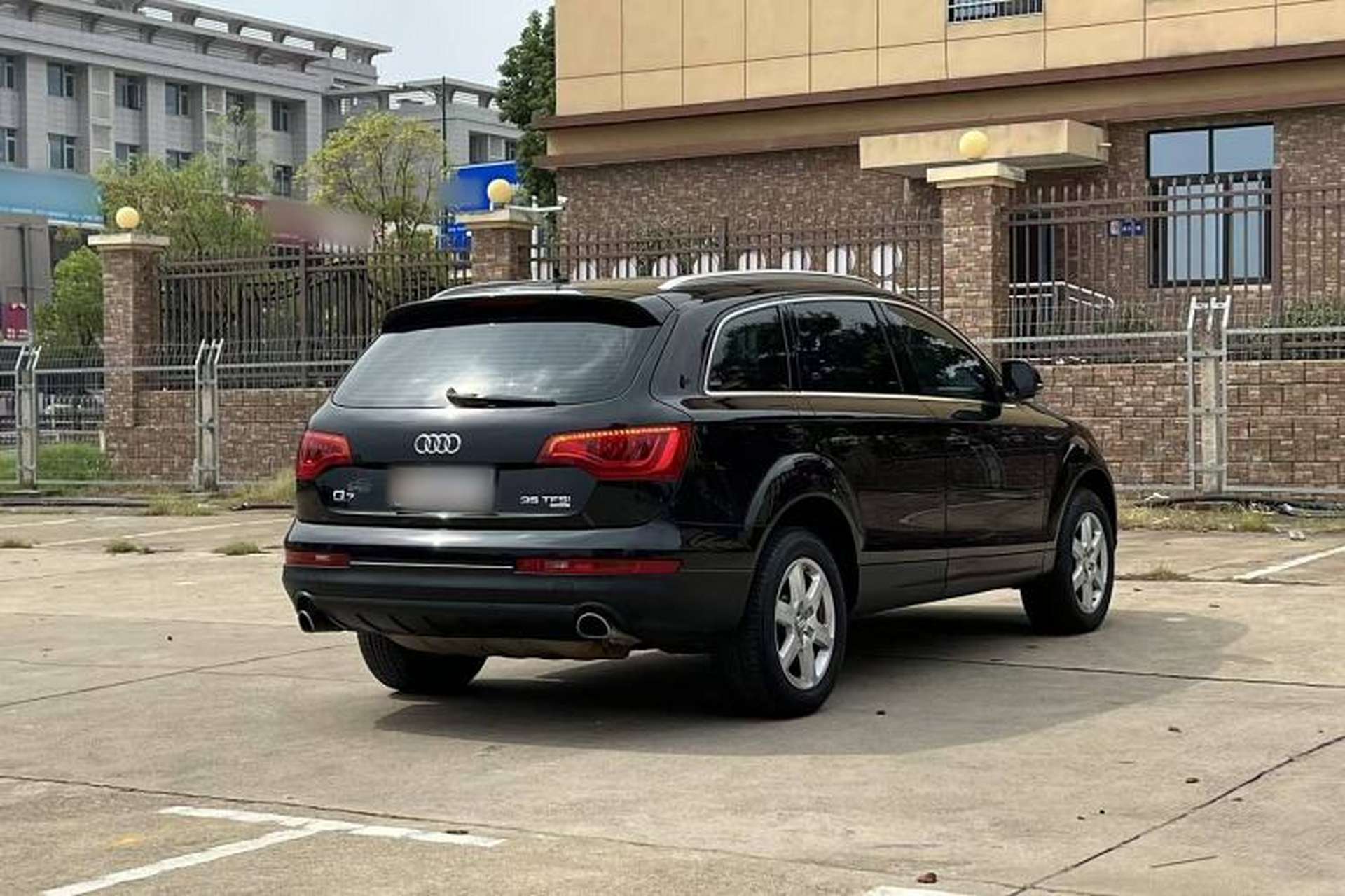 Used Audi Q7 2014 35 TFSI Ambition Edition Exterior 6
