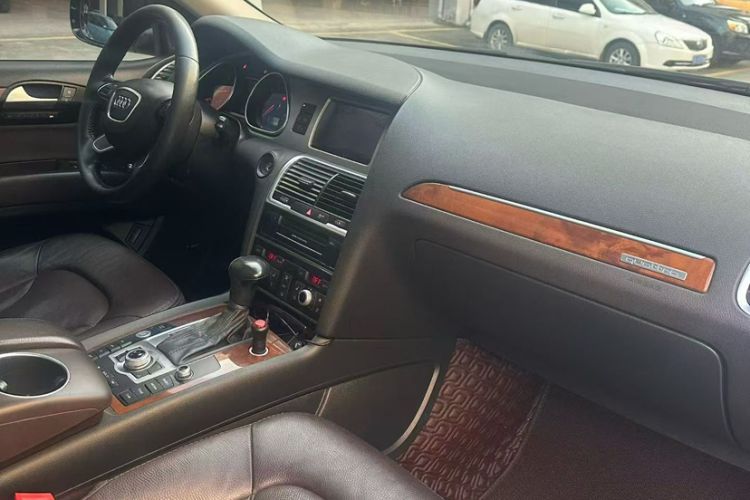 Used Audi Q7 2014 35 TDI Sport Edition Exterior 6