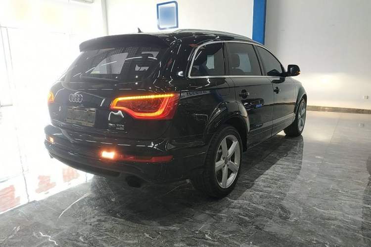 Used Audi Q7 2014 35 TDI Sport Edition Exterior 7