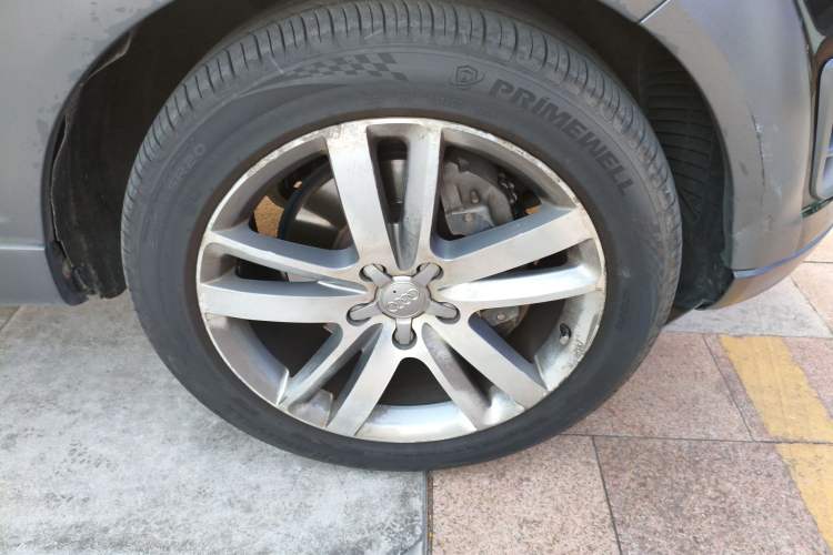 Used Audi Q7 2014 35 TFSI Off-road Model Exterior 7