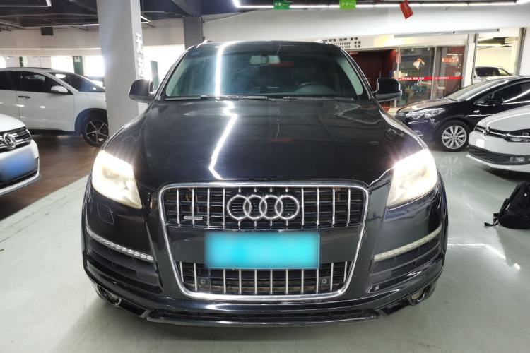 Used Audi Q7 2014 35 TFSI Off-road Model Front