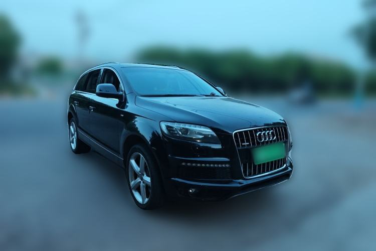 Used Audi Q7 2014 35 TFSI Sport Edition Front Right 45 Deg