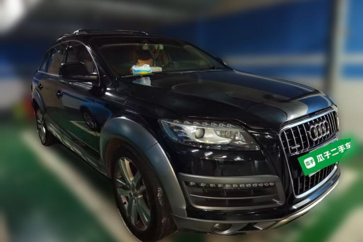 Used Audi Q7 2014 35 TFSI Off-road Model Front Right 45 Deg