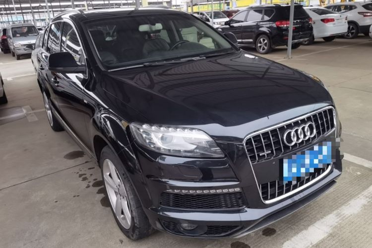 Used Audi Q7 2014 35 TFSI Sport Edition Front Right 45 Deg
