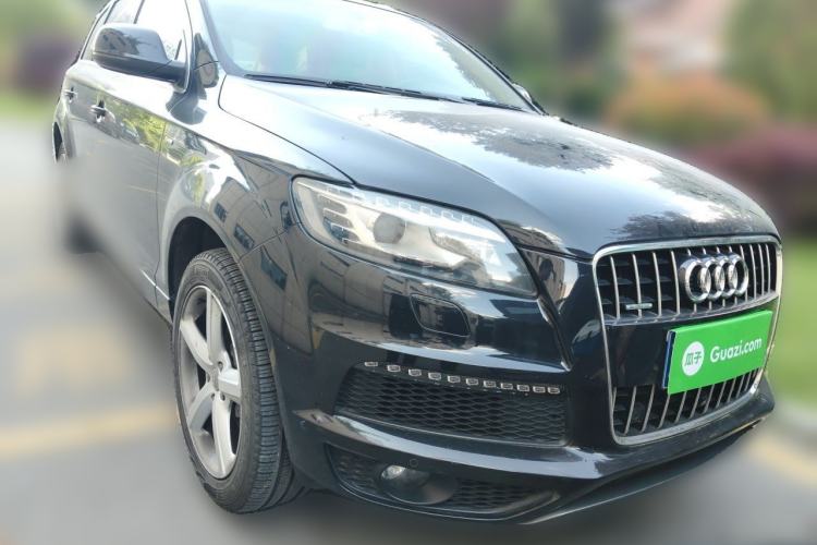 Used Audi Q7 2014 35 TFSI Sport Edition Front Right 45 Deg