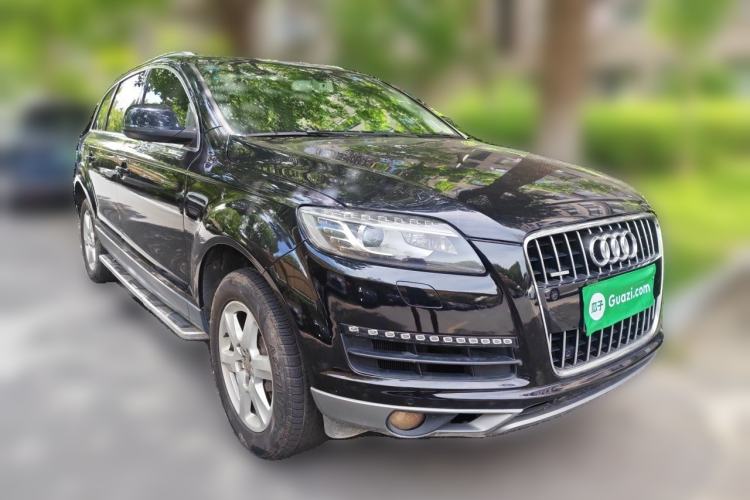 Used Audi Q7 2014 35 TFSI Ambition Edition Front Right 45 Deg