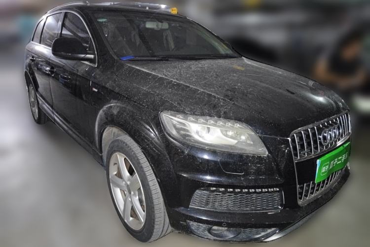 Used Audi Q7 2014 35 TFSI Sport Edition Front Right 45 Deg