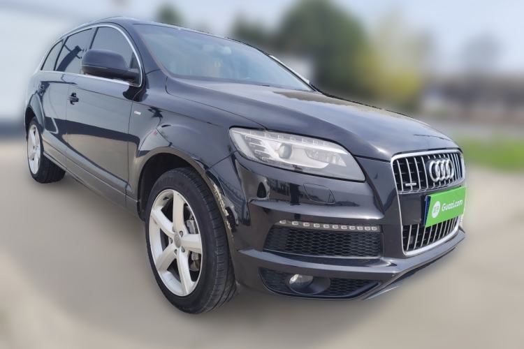 Used Audi Q7 2014 35 TFSI Sport Edition Front Right 45 Deg