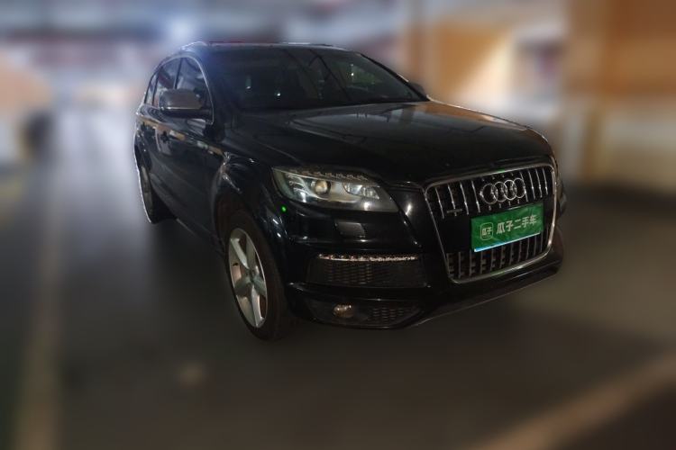 Used Audi Q7 2014 35 TFSI Ambition Edition Front Right 45 Deg