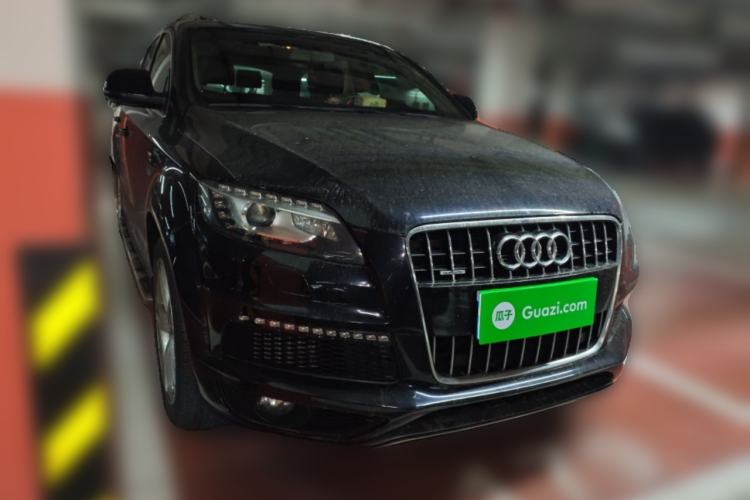 Used Audi Q7 2014 35 TDI Sport Edition Front Right 45 Deg