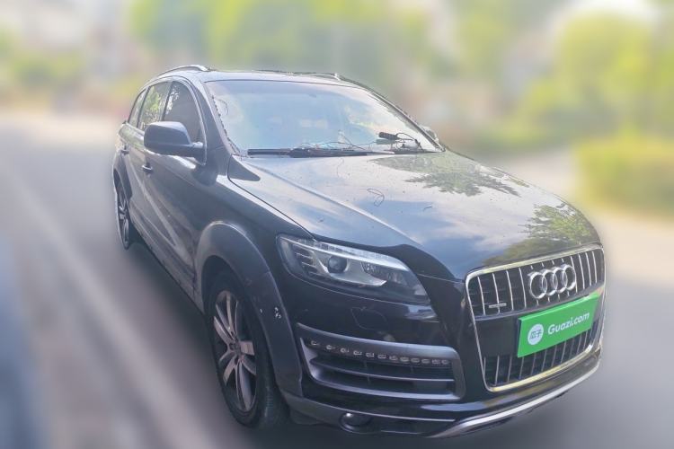 Used Audi Q7 2014 35 TFSI Off-road Model Front Right 45 Deg