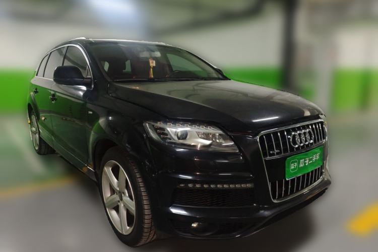 Used Audi Q7 2014 35 TFSI Sport Edition Front Right 45 Deg