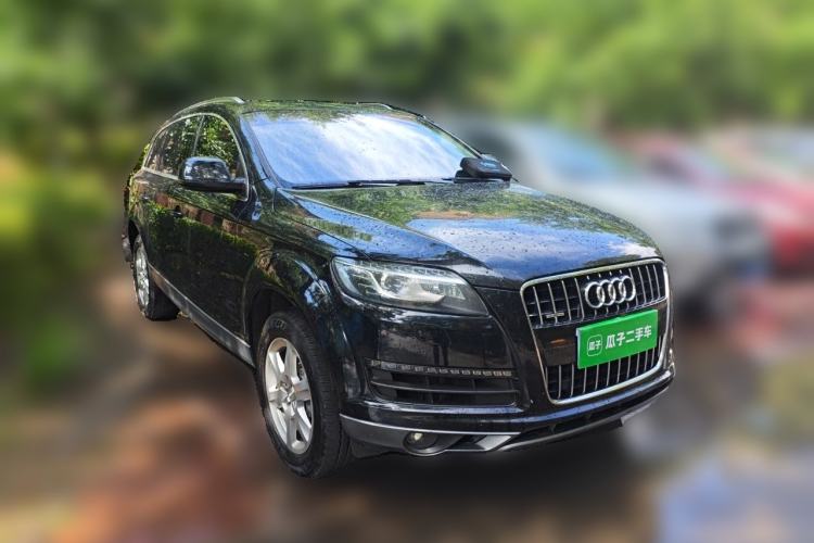 Used Audi Q7 2014 35 TFSI Ambition Edition Front Right 45 Deg