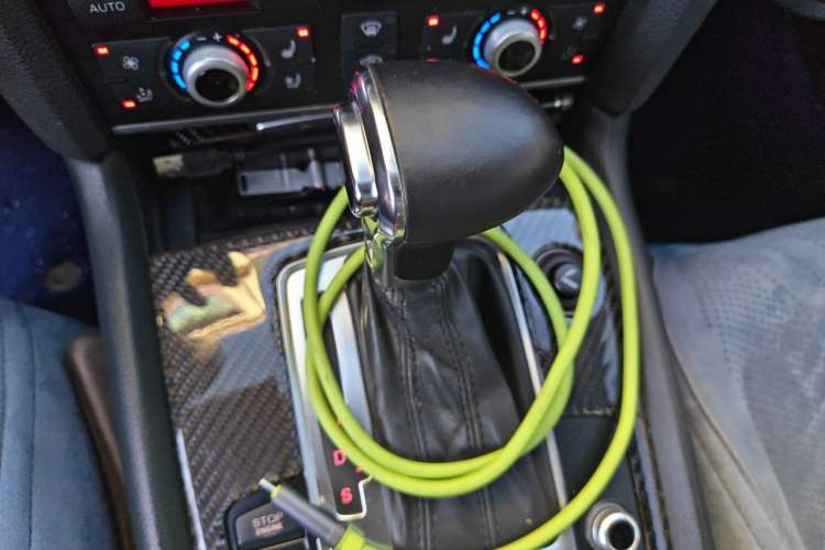 Used Audi Q7 2014 35 TFSI Sport Edition Gear Lever