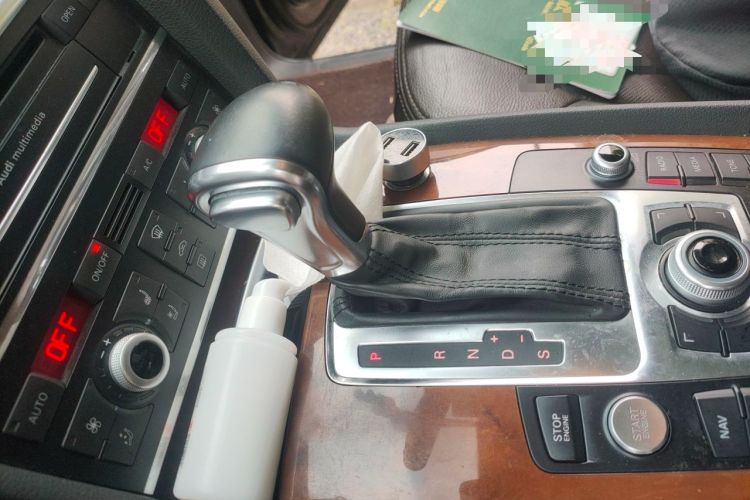Used Audi Q7 2014 35 TFSI Sport Edition Gear Lever