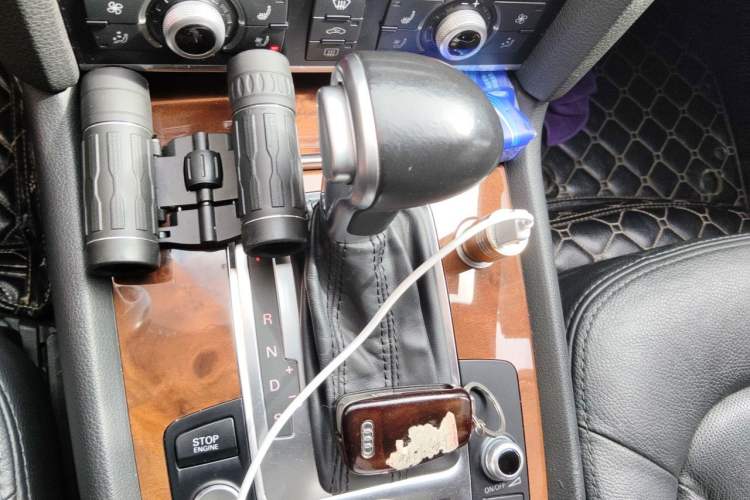 Used Audi Q7 2014 35 TFSI Ambition Edition Gear Lever