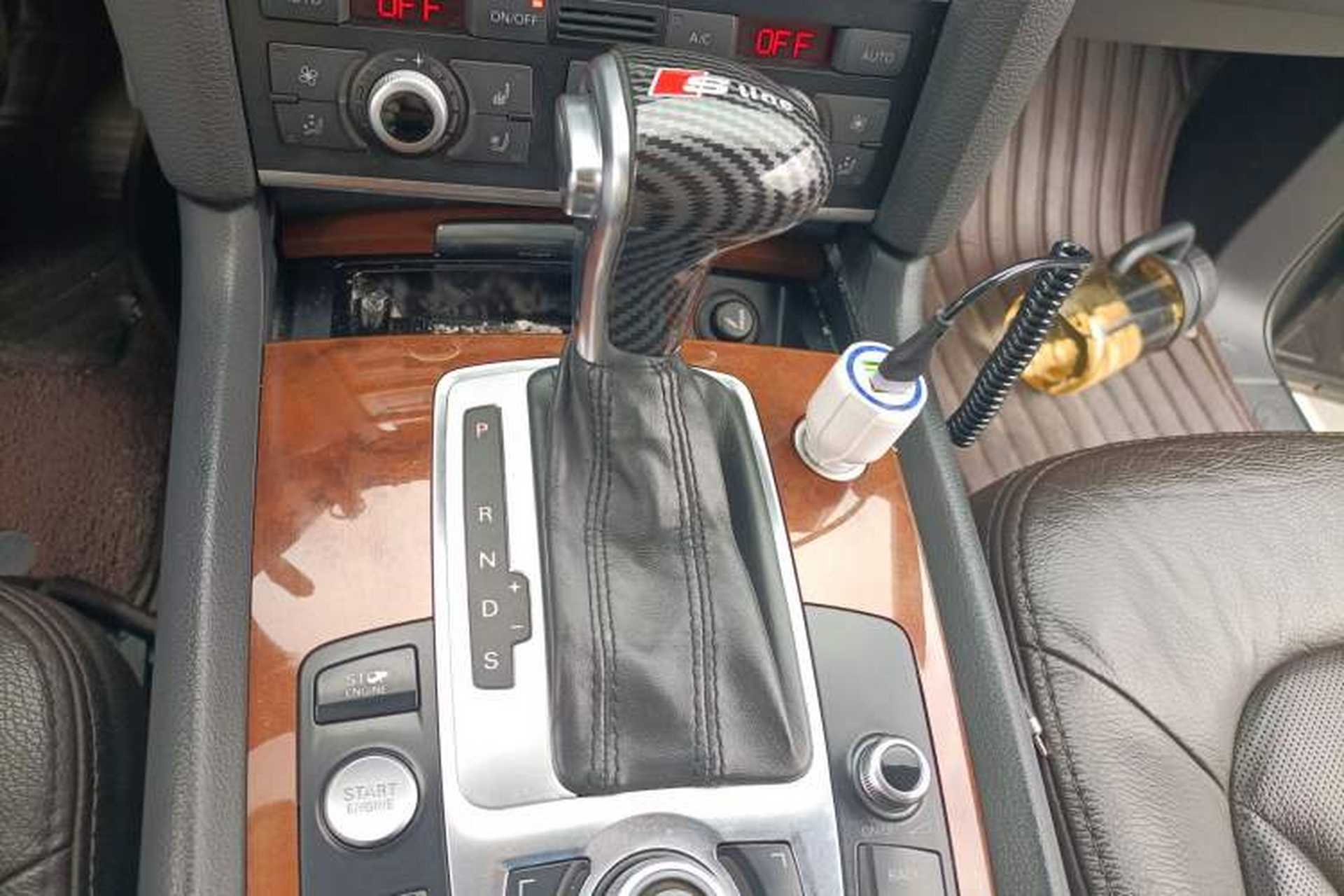 Used Audi Q7 2014 35 TFSI Ambition Edition Gear Lever
