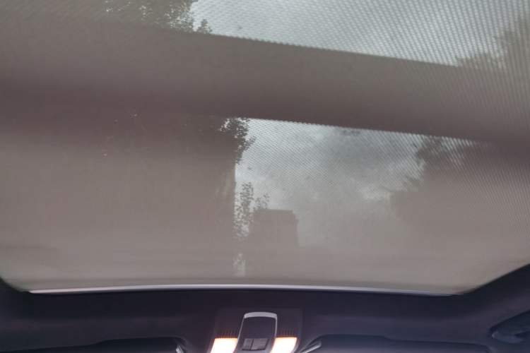 Used Audi Q7 2014 35 TFSI Off-road Model Headliner