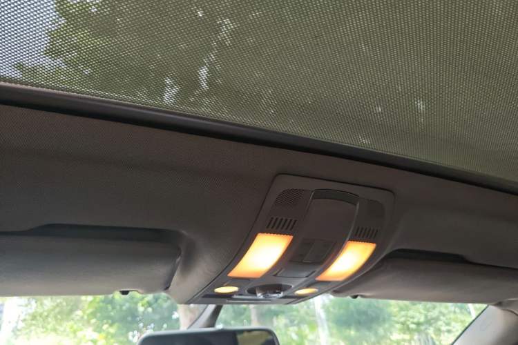 Used Audi Q7 2014 35 TFSI Ambition Edition Headliner