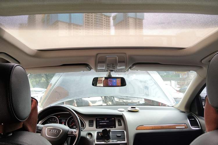 Used Audi Q7 2014 35 TFSI Ambition Edition Headliner