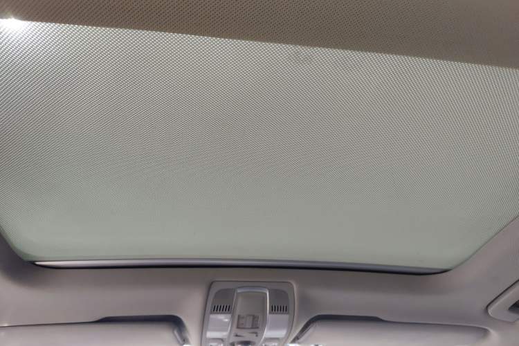 Used Audi Q7 2014 35 TFSI Sport Edition Headliner