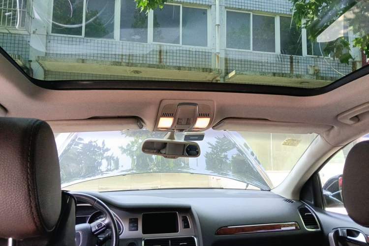 Used Audi Q7 2014 35 TFSI Sport Edition Headliner