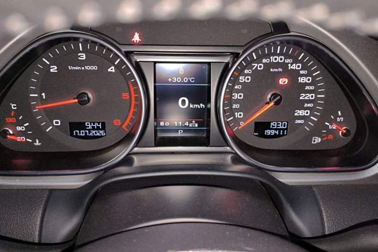 Used Audi Q7 2014 35 TDI Sport Edition Instrument Cluster